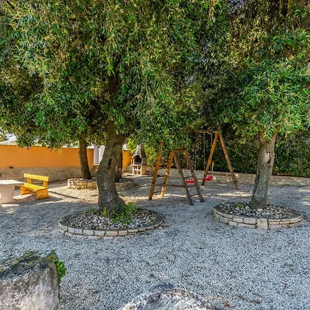 Rok 8 By Interhome Apartman *