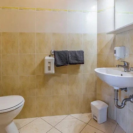 Rok 8 By Interhome *