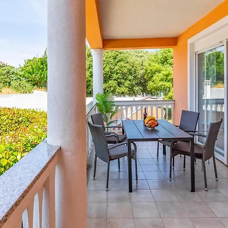 Rok 8 By Interhome Daire *