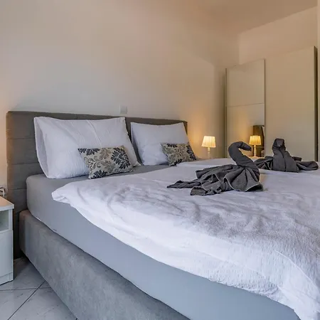 Rok 8 By Interhome *